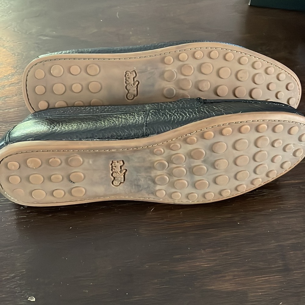 Coach Leather Drivers - Picture 4 of 5